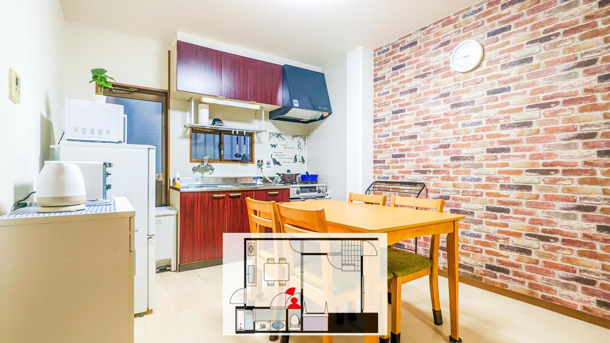 1 Tatami Bedroom With Famicon&dining Kitchen, Doumotengachaya Dt01 アパート *